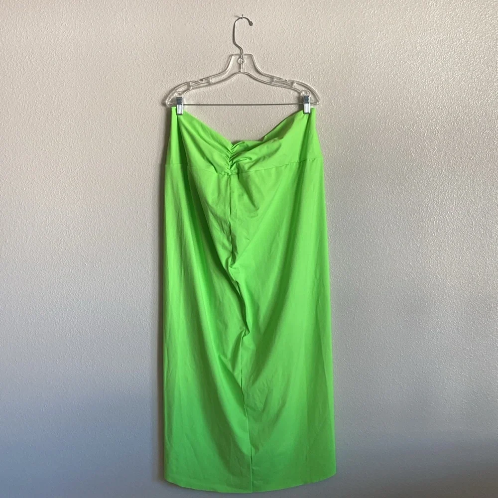 SKIMS Signature Swim Sarong Skirt in Neon Green (Size 4X)